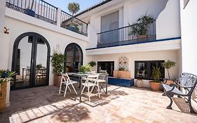 Valencia Luxury Guest House